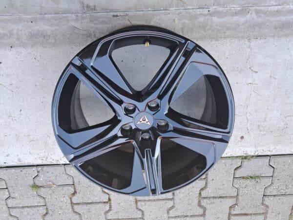 Originele Seat Cupra Leon 7.5j18 5x112x57.1 et46 5FA601025Q lichtmetalen velgen (Zonder banden.)